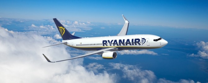 ryanair-samolot-official-THUMB-670x268px