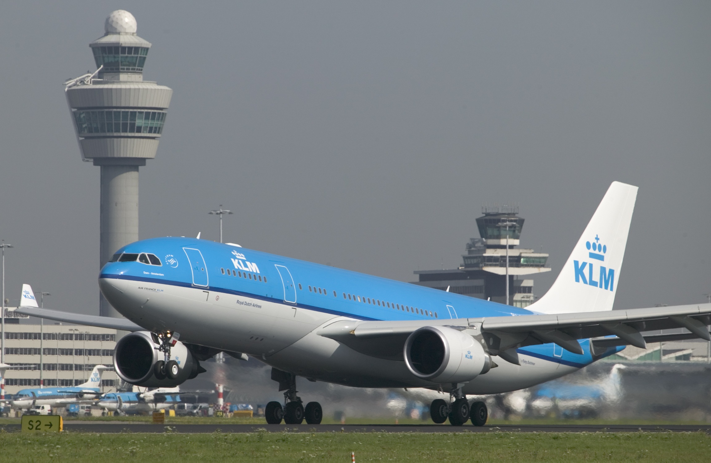 Przegląd promocji: europejska oferta KLM do 25 listopada