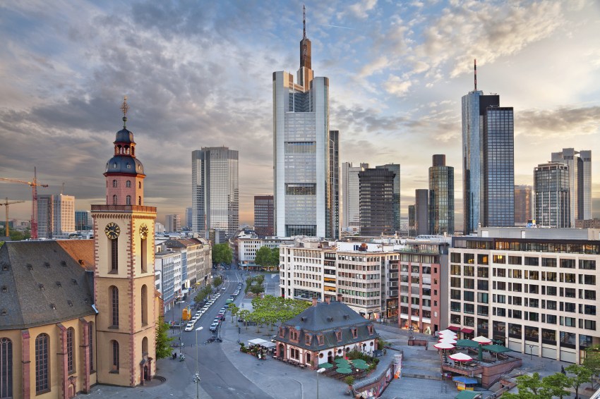 Frankfurt Hahn w dobrej cenie z Polski