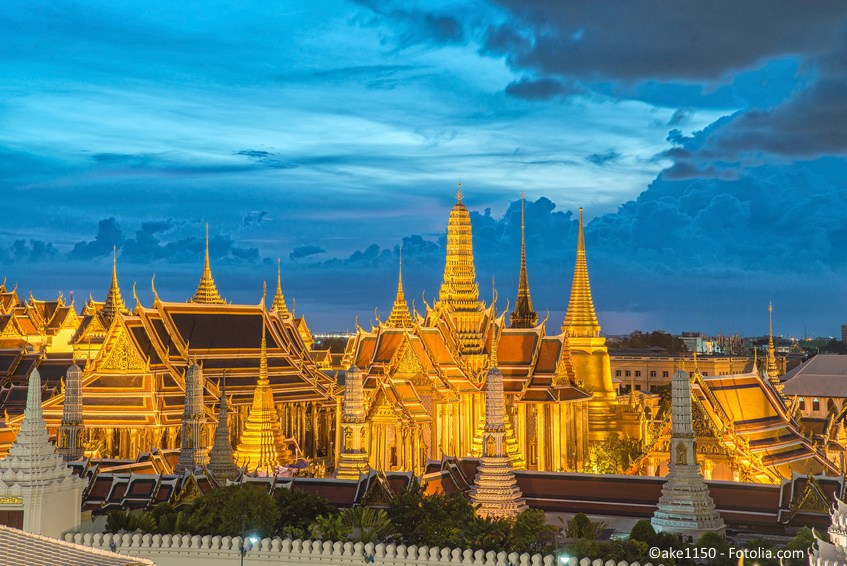 Bangkok Tajlandia Bangkok-Temple-Emerald-Budda-Fotolia_85549600_S_social
