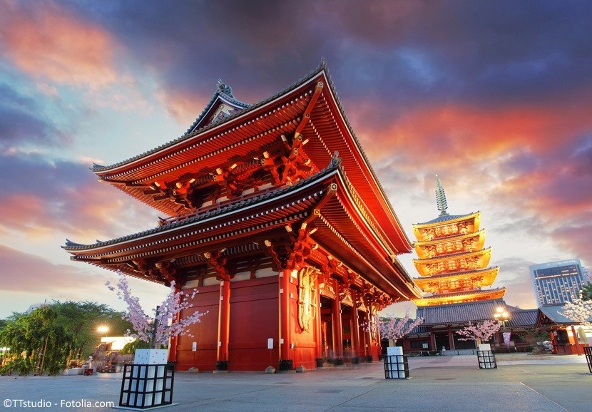 Tokio-asakusa-temple-830-578px-Fotolia_64833575-TTstudio_S-social