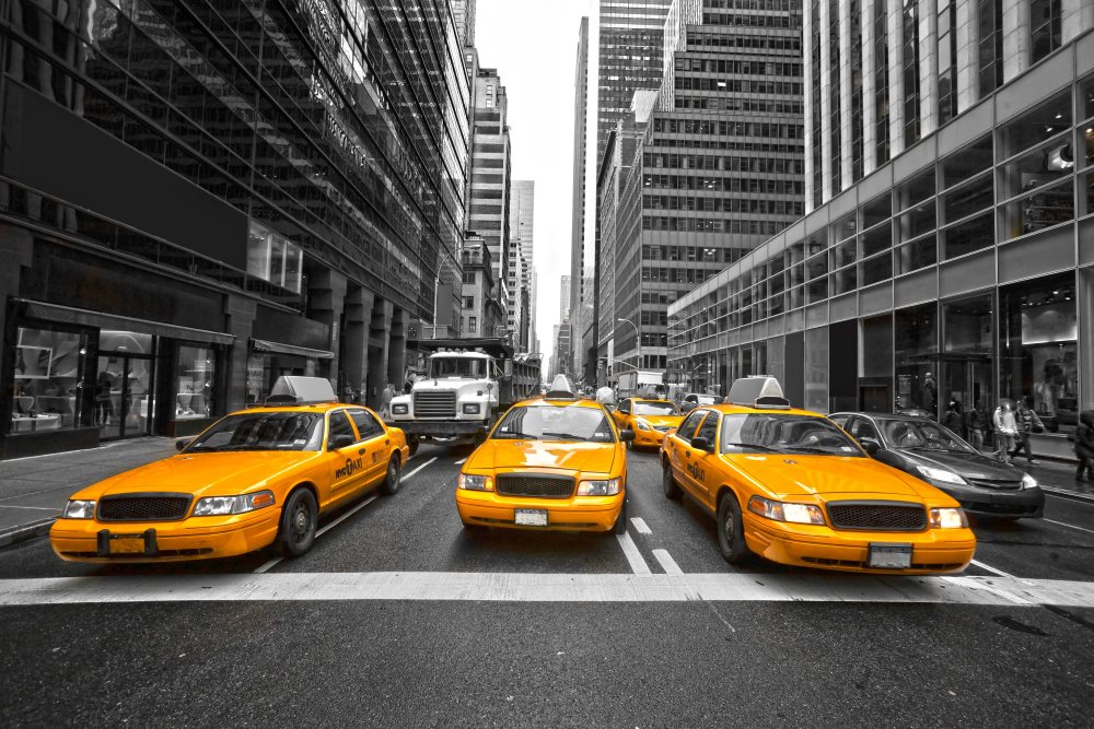 Ceny taksówek w stolicach: ile kosztuje przejazd z lotniska do centrum miasta?