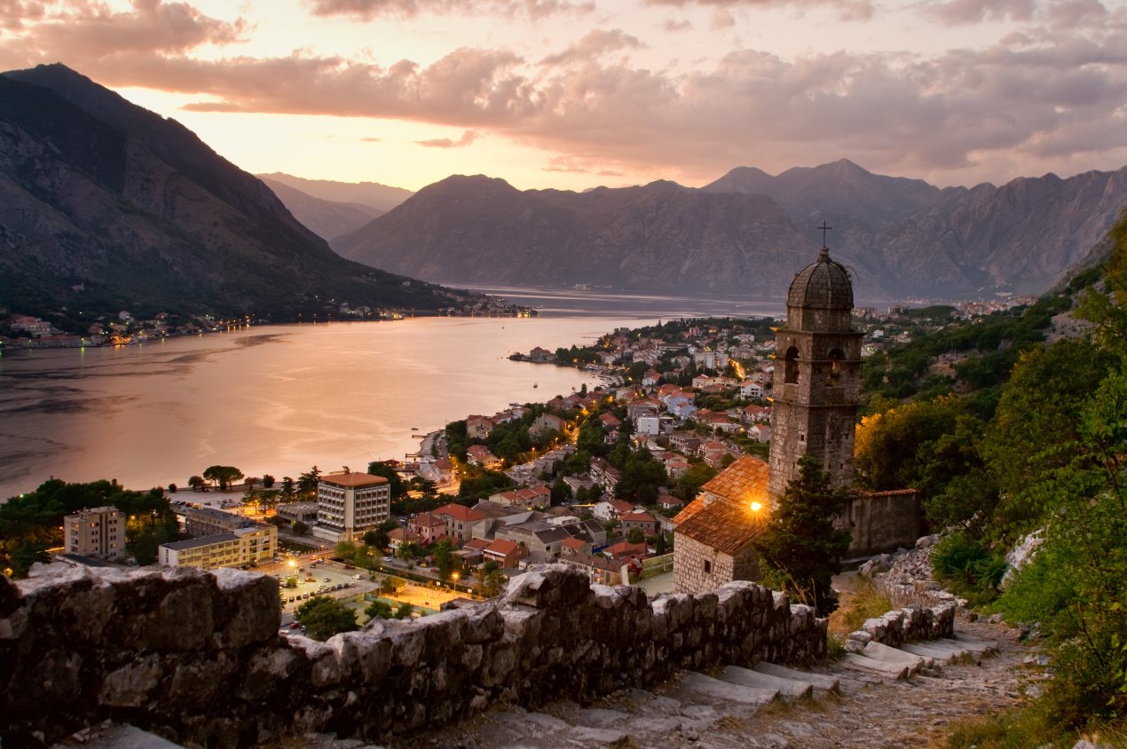 Czarnogóra w wakacje – MNÓSTWO dostępnych terminów, prawie każda wakacyjna kombinacja!