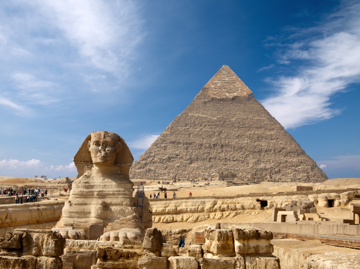 Egipt w bardzo dobrej cenie – to loty do Kairu