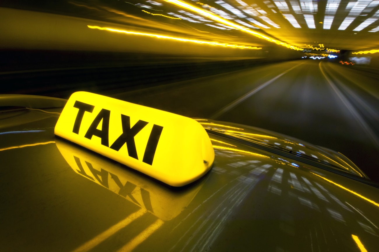Taxify uruchamia kategorię “taxi”