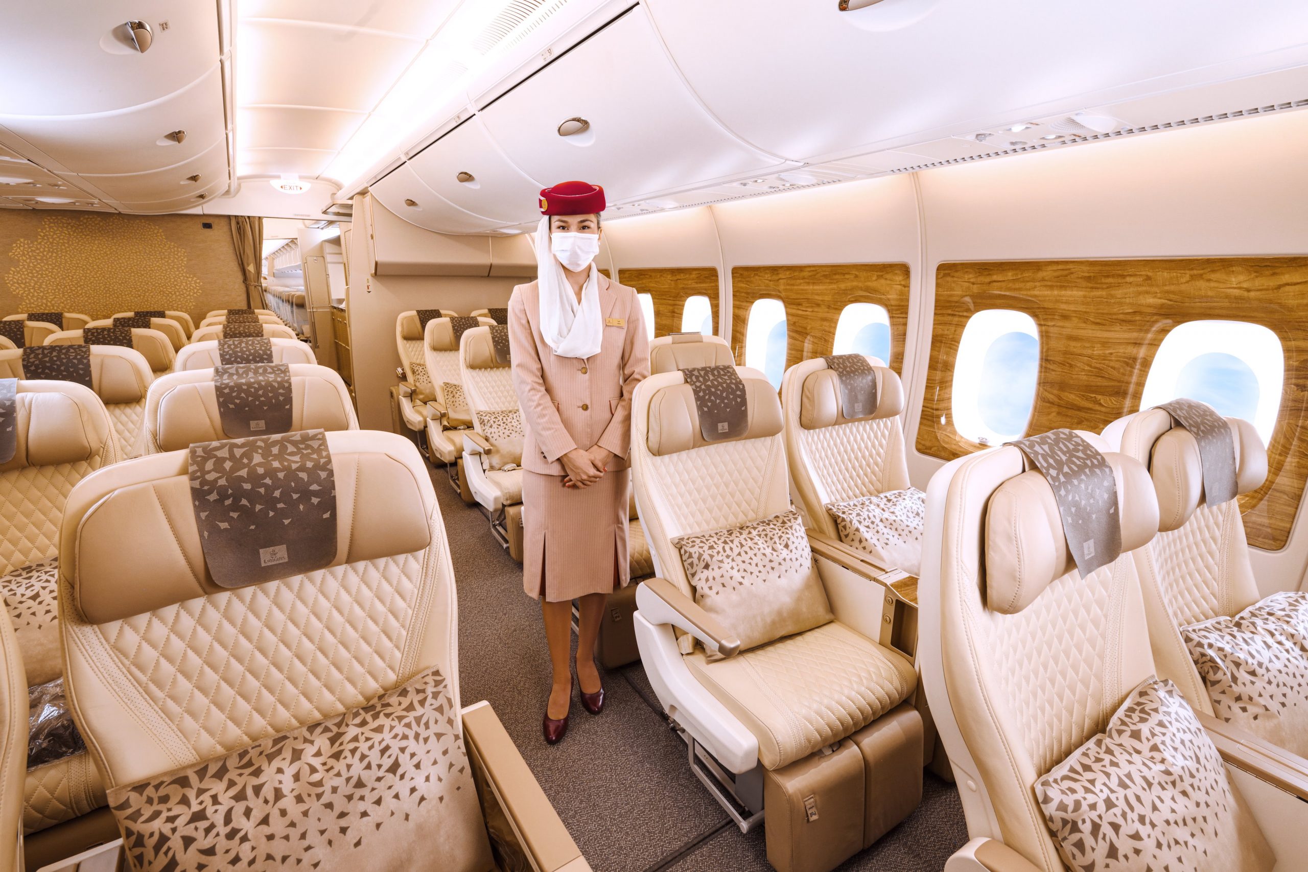 Linie Emirates wprowadzają pełną ofertę klasy ekonomicznej premium