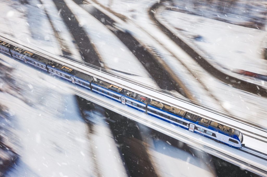 Ferie z PKP Intercity. Na wypoczynek ruszyli uczniowie z pierwszych województw